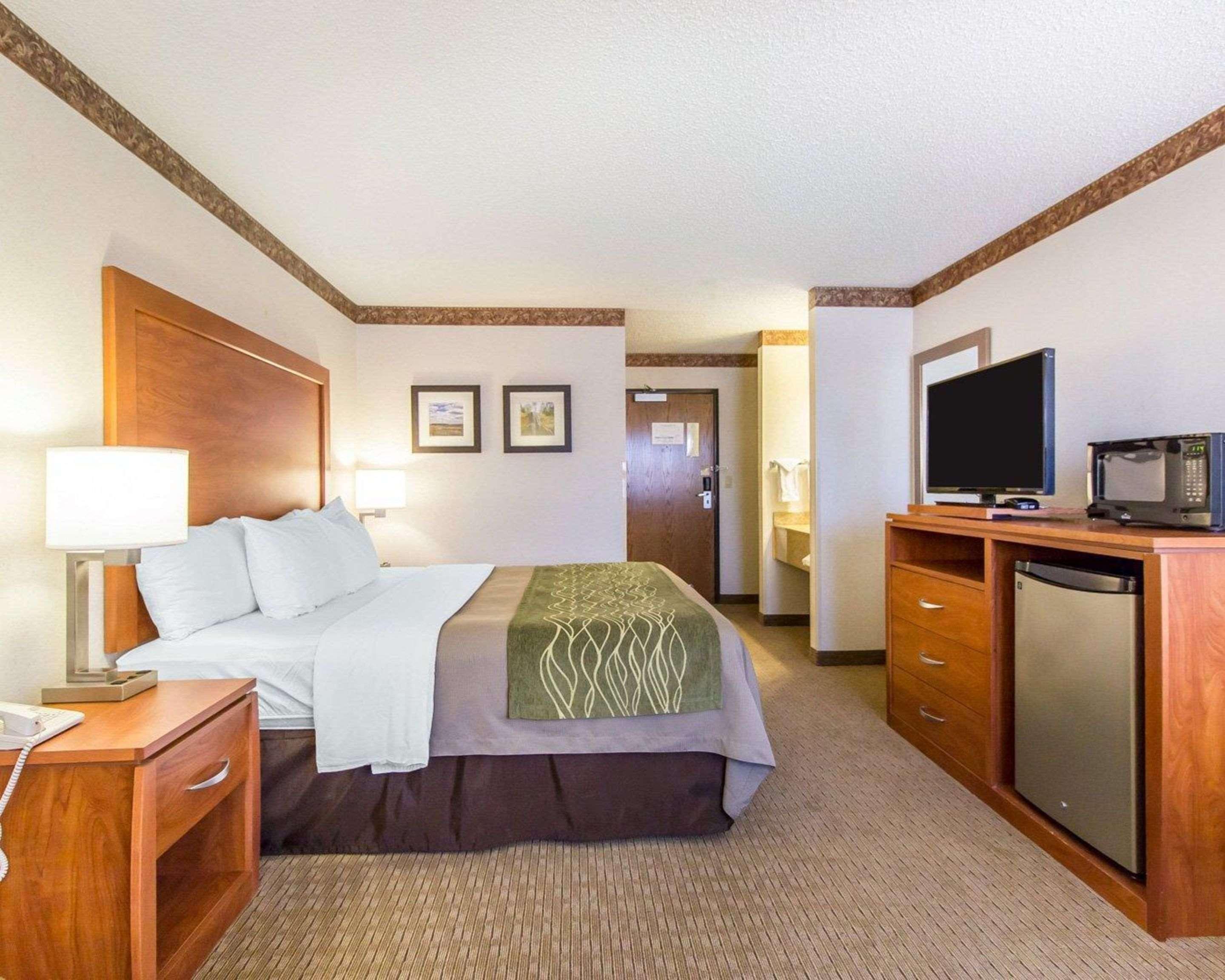Comfort Inn Valentine Exterior photo